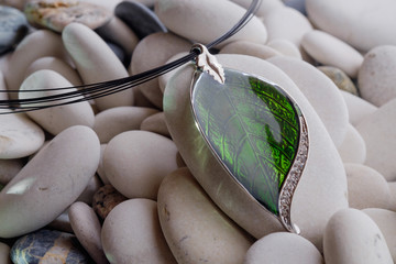 украшение на гальке