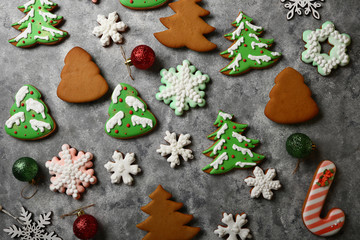 Fototapeta na wymiar Set of color christmas cookies