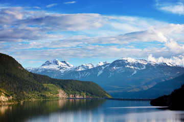 Naklejka na ściany i meble Lake in Canada