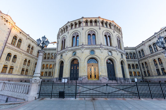 Parlaments-Gebäude (Stortinget), Oslo, Norwegen