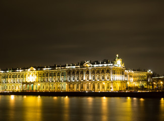 Fototapeta na wymiar The winter Palace illuminated at night in the rain. Saint Petersburg. Russia