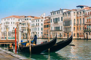 Fototapeta na wymiar Gondola on the Grand canal of Venice