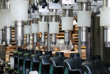 Lubricating oil industry for engines