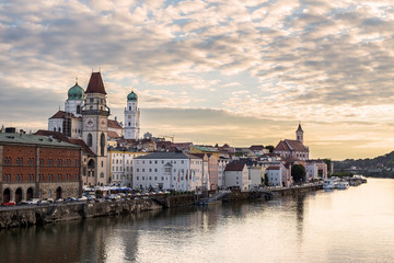 Fototapeta na wymiar Panoramic image of Passau, Germany during sunset