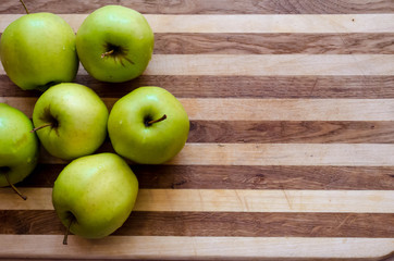 apples, board