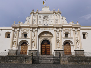 Fototapeta na wymiar Cathedral of San Jose in Antigua, Guatemala