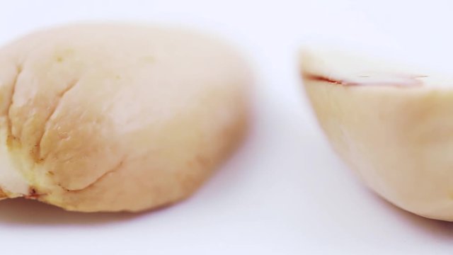 Purified ossicle of avocado