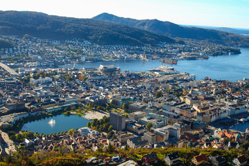 Fototapeta na wymiar Overhead view of Bergen Norway from Mount Floyen