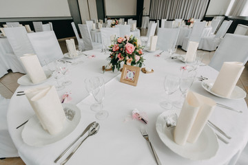Vintage wedding dining