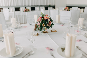 Vintage wedding dining