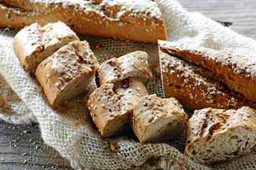 fette di pane con semi