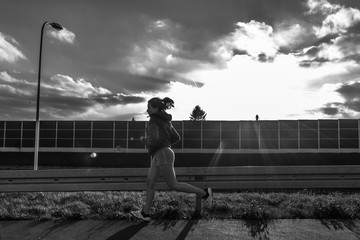 Fototapeta na wymiar running young woman 