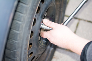 Werkstatt - Reparatur Auto - Reifen wechseln Winter