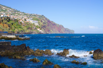 Fototapeta na wymiar Cliffs in Funchal, Madeira, Portugal