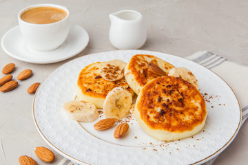 Cottage cheese pancakes, homemade syrniki 