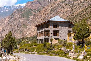 Fototapeta na wymiar Himalaya house blue sky in indian nature