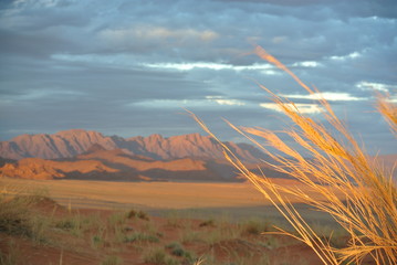 Coucher de soleil sur le Namib.