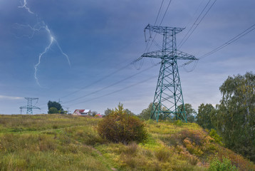 Overhead line for general transmission of electric power in lightning storm