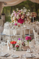 decorations on wedding tables flowers scenery