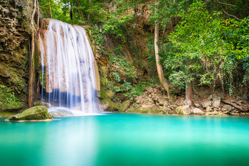 Fototapeta na wymiar Waterfall beautiful (erawan waterfall) in kanchanaburi province asia southeast asia Thailand