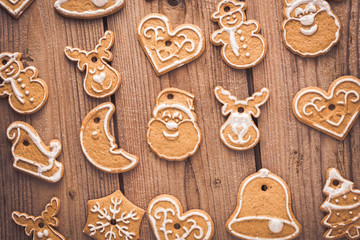gingerbreads on wooden background