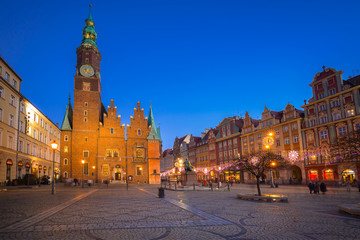 Fototapeta na wymiar Market Square with old City Hall in Wroclaw at dusk, Poland.
