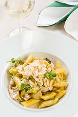 penne with gorgonzola and mushrooms