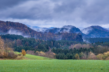 Blicke über die Sächsische Schweiz