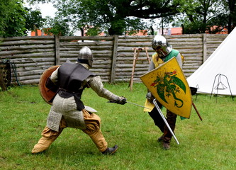 Ritterspiele im Castrum Turglowe