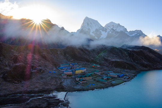 Nepal Gokyo Lake Sunrise Nepal Himalaya