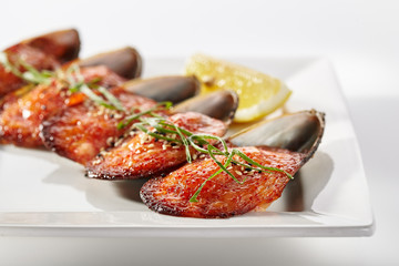 Baked Mussels under Cream Cheese with Caviar