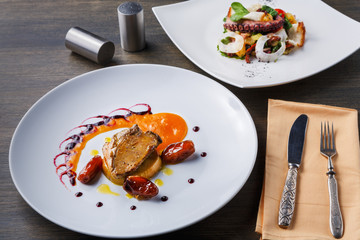 Roasted goose liver with date fruit and apple