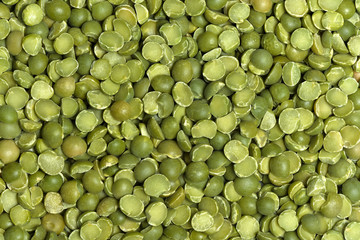 Crushed green peas as a texture