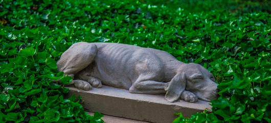dog sculpture
