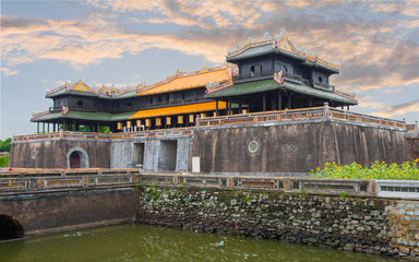 Obraz premium citadel in Hue in sunset