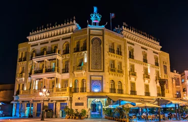 Foto op Canvas Building on Victory Square in Tunis. Tunisia, North Africa © Leonid Andronov