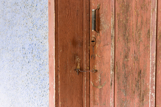 Wooden painted door and lock