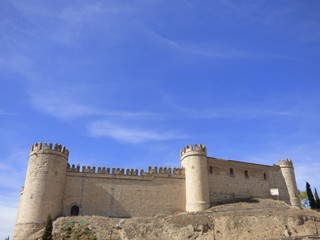 Fototapeta na wymiar Maqueda pueblo español de la provincia de Toledo, en la comunidad autónoma de Castilla La Mancha