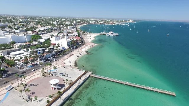 Playa Malec&oacute;n en La Paz M&eacute;xico