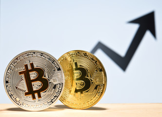 bitcoin monnaie virtuel argent finances affaires echange change internet pieces augmentation