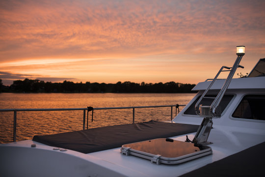 Urlaub, Yacht, See, Mecklenburgische Seenplatte, Sommer, MYM, M&uuml;ritz Yacht Management, August, 2017