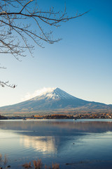 Naklejka premium Landscape view of Fuji san mountain in Japan, Kawaguchiko lake with vintage color