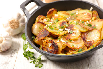 baked potato with garlic and herbs