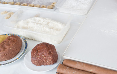 Weihnachtsgebäck in der Weihnachtszeit backen im Detail Fotografiert