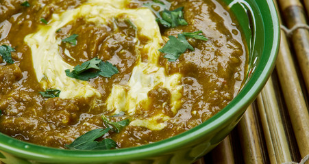  Creamy Indian Black Lentil Dal