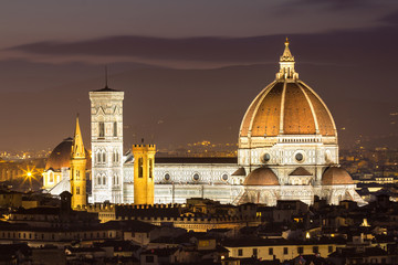 Basilica di Santa Maria del Fiore in Florence at night, Italy
