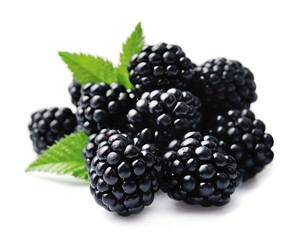 Sweet blackberries .