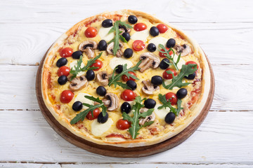 Italian pizza with mozzarella