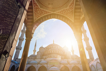 die Tore der Blauen Moschee Türkei Istanbul © artjazz