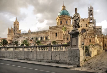Poster Kathedraal van Palermo, in het hart van de stad © merla